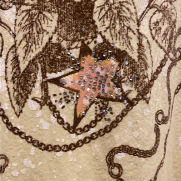 Jake’s T-shirt - Picture 9 of 9